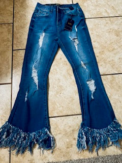 Sassy Chic -Fringed Capri Jeans