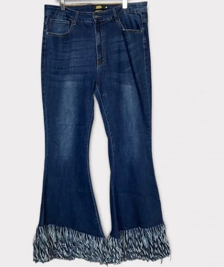 Sassy Chic -Fringed Capri Jeans