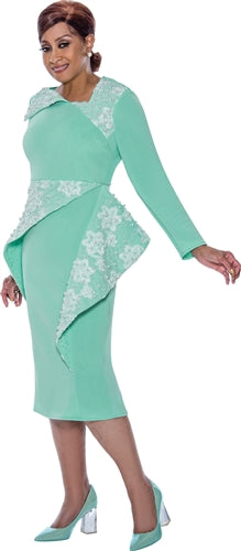 Every Woman Asymmetrical Pearl