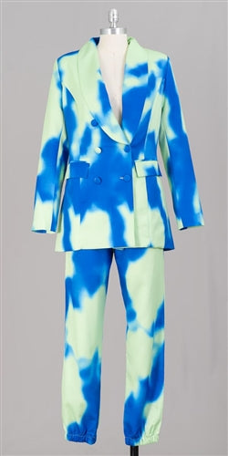 Highlights in Effect Pant Suit